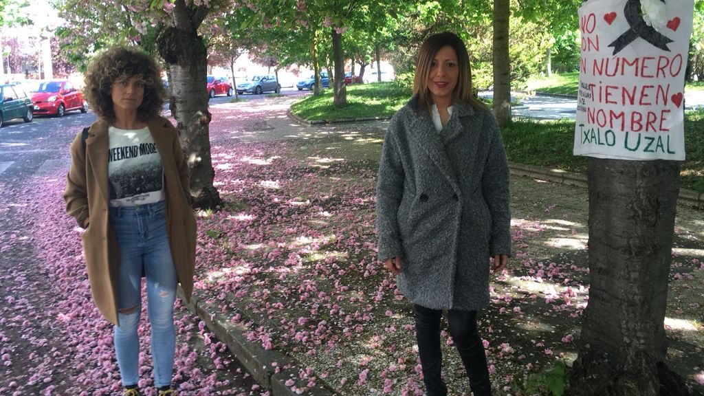 Nuria y Leire, unidas por el dolor de la pérdida de un ser querido.