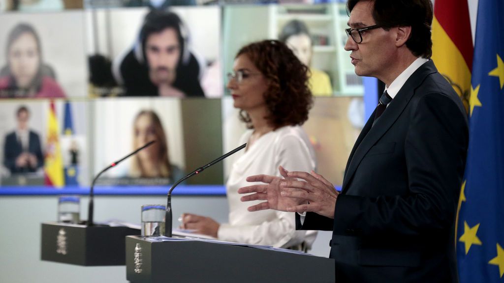 Montero e Illa en la rueda de prensa tras el Consejo de Ministros Montero e Illa en la rueda de prensa tras el Consejo de Ministros