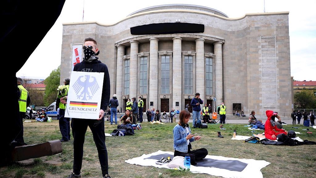 Participantes en la protesta de Berlín.