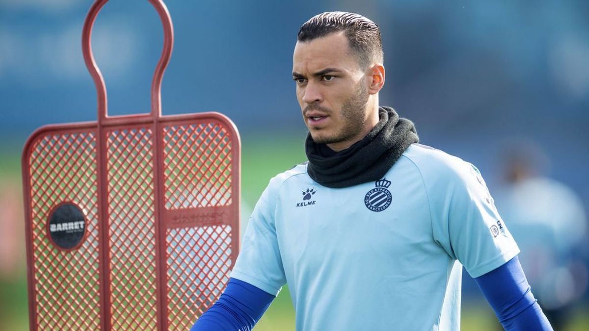 Raúl de Tomás, en un entrenamiento con el Espanyol.