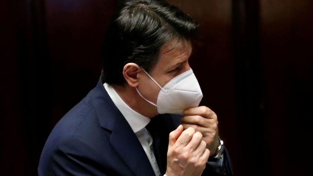 Conte anuncia que los italianos podrán salir de sus casas, con limitaciones, el 4 de mayo Conte anuncia que los italianos podrán salir de sus casas, con limitaciones, el 4 de mayo