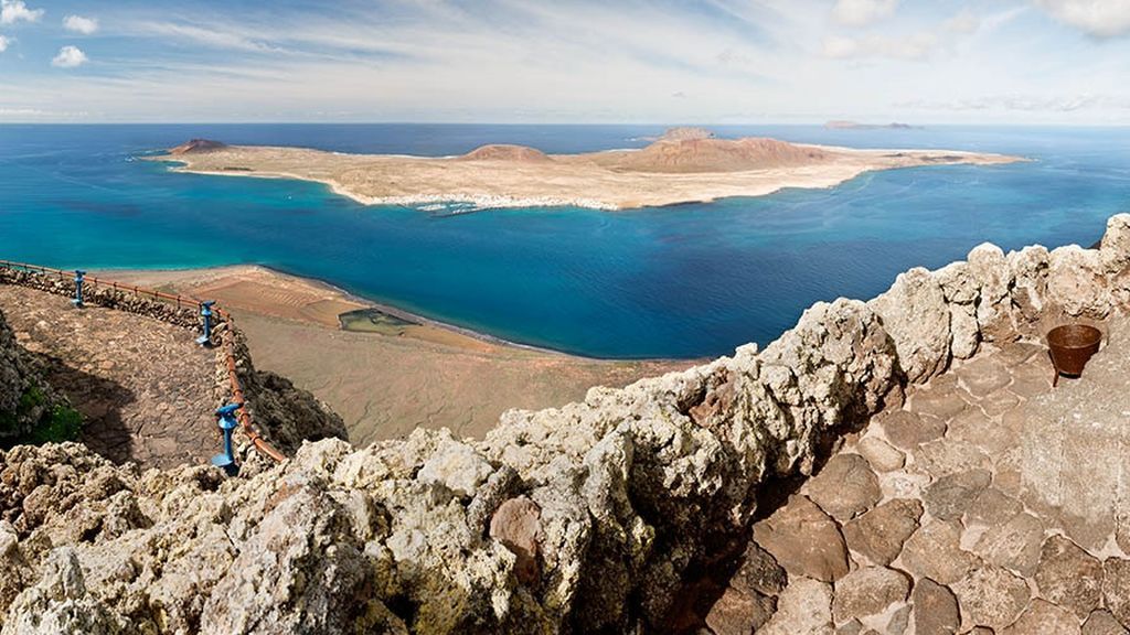 Las cuatro islas afortunadas que adelantan la desescalada Las cuatro islas afortunadas que adelantan la desescalada