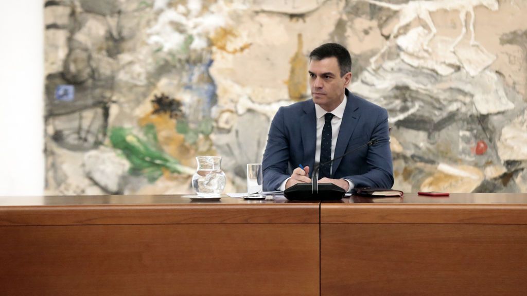 Última hora del coronavirus: el Gobierno comprará una máquina que fabricará 5.800 mascarillas por hora Última hora del coronavirus: el Gobierno comprará una máquina que fabricará 5.800 mascarillas por hora
