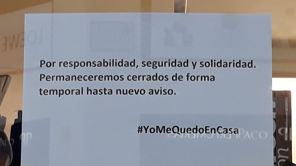 "Cerrado por motivos obvios" o "hasta ni idea": los carteles de los comercios por el coronavirus "Cerrado por motivos obvios" o "hasta ni idea": los carteles de los comercios por el coronavirus
