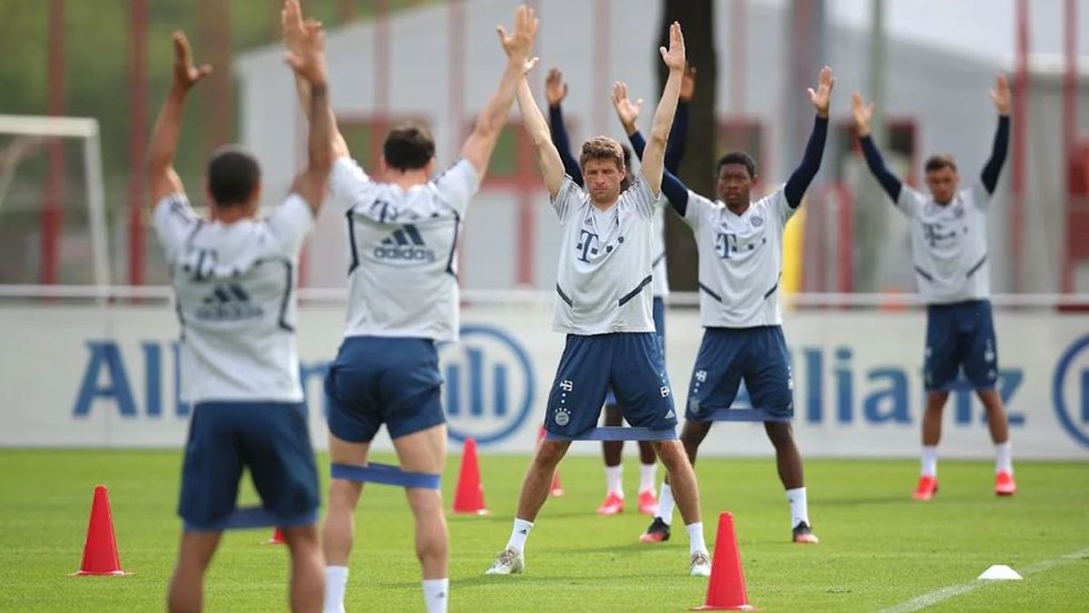 La Bundesliga prohibirá a sus jugadores mantener relaciones sexuales con sus parejas para evitar contagiarse de coronavirus La Bundesliga prohibirá a sus jugadores mantener relaciones sexuales con sus parejas para evitar contagiarse de coronavirus