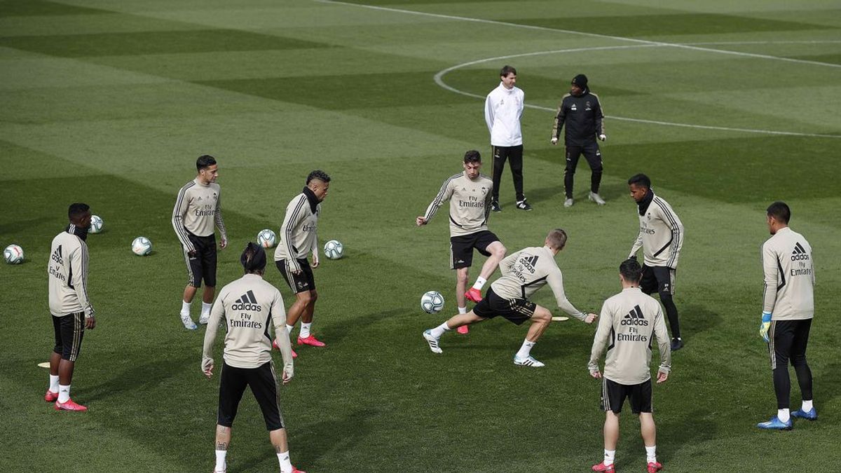 La Liga prevé la vuelta a los entrenamientos entre el 8 y 11 de mayo La Liga prevé la vuelta a los entrenamientos entre el 8 y 11 de mayo