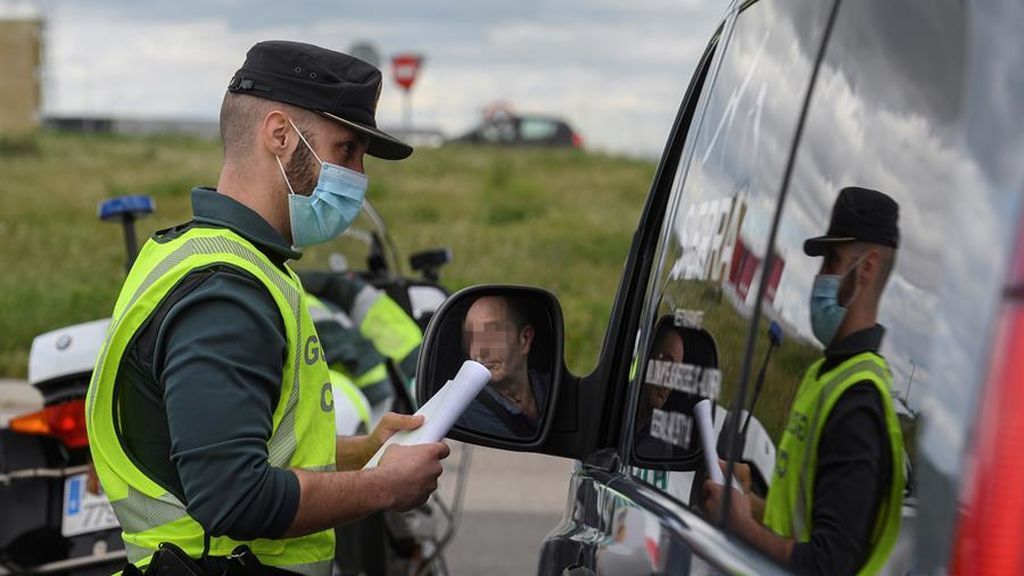 Guardia Civil en control durante la pandemia de coronavirus