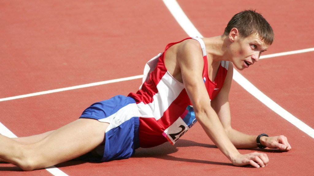 atleta afectado por una lipotimia