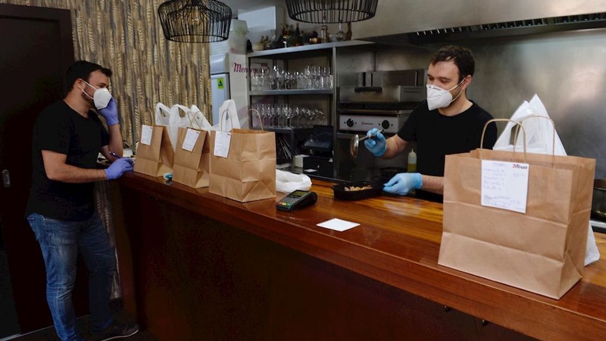Qué podrá hacerse en bares y restaurantes durante la fase 0 y la fase 1 de la desescalada Qué podrá hacerse en bares y restaurantes durante la fase 0 y la fase 1 de la desescalada