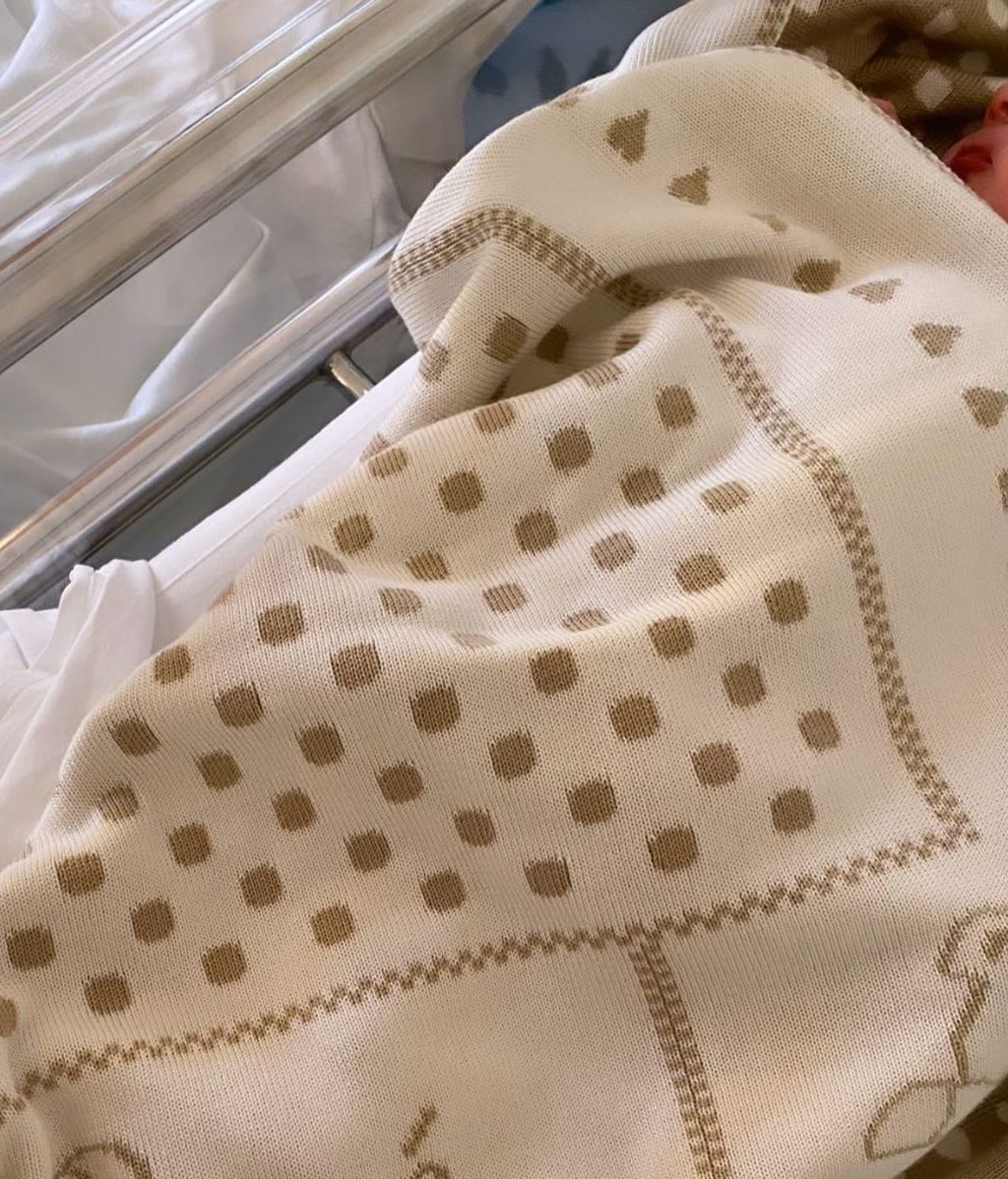 El hijo de Lorena Gómez y René Ramos