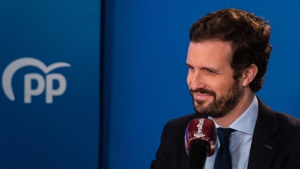 Casado critica que el Gobierno publique las normas de reapertura de comercios "con apenas unas horas de margen" Casado critica que el Gobierno publique las normas de reapertura de comercios "con apenas unas horas de margen"