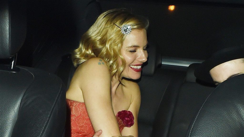 sienna-miller-horquilla-cordonpress