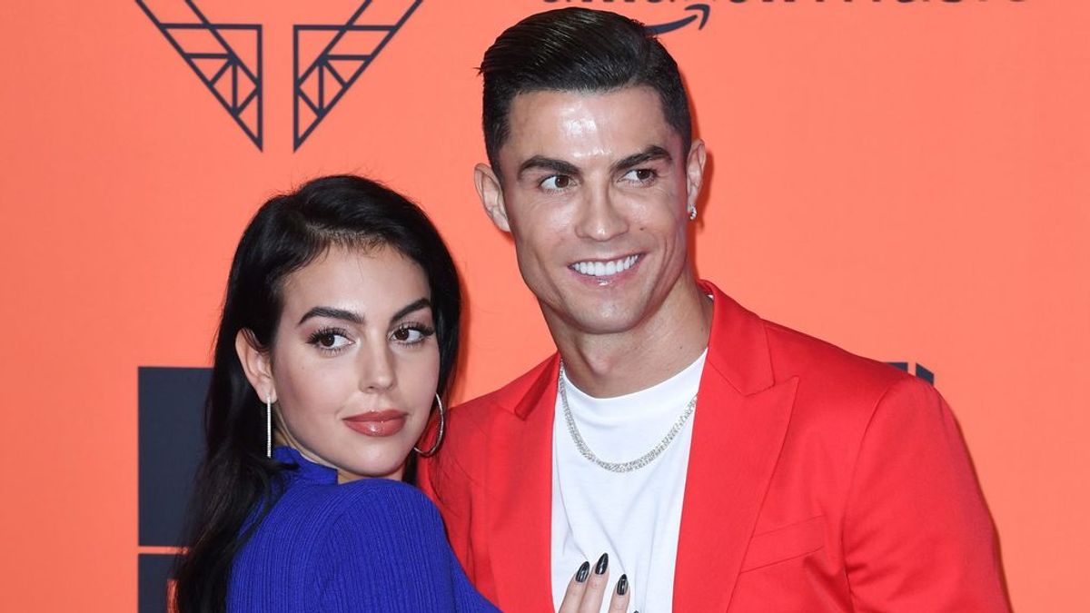 Los misterios tras el regreso de Cristiano a Italia: ¿embarazo de Georgina? y parada secreta en Madrid Los misterios tras el regreso de Cristiano a Italia: ¿embarazo de Georgina? y parada secreta en Madrid