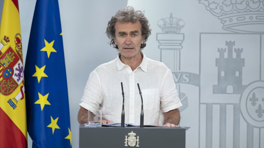 Fernando Simón: "No podemos poner nuestras esperanzas en una vacuna" Fernando Simón: "No podemos poner nuestras esperanzas en una vacuna"