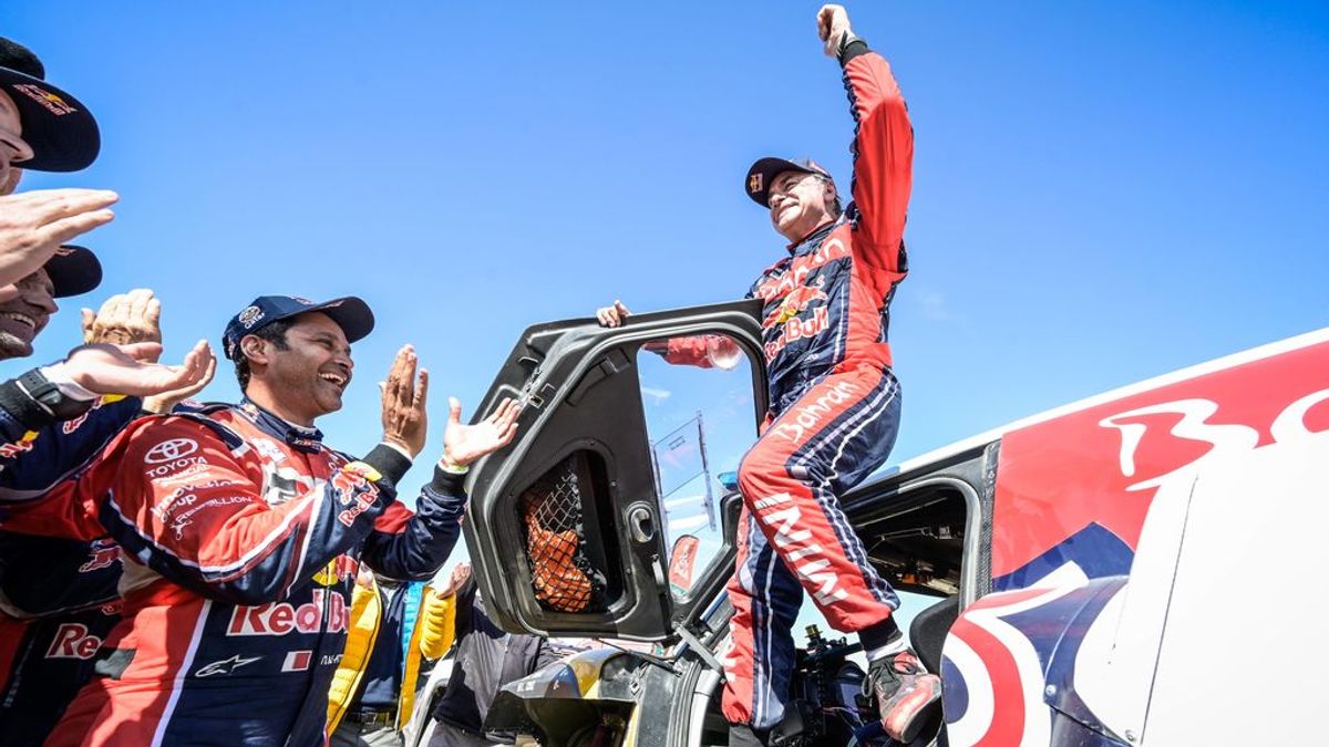 Carlos Sainz, elegido el mejor piloto de la historia de los rallys: “han conseguido hacer muy feliz a un hombre"