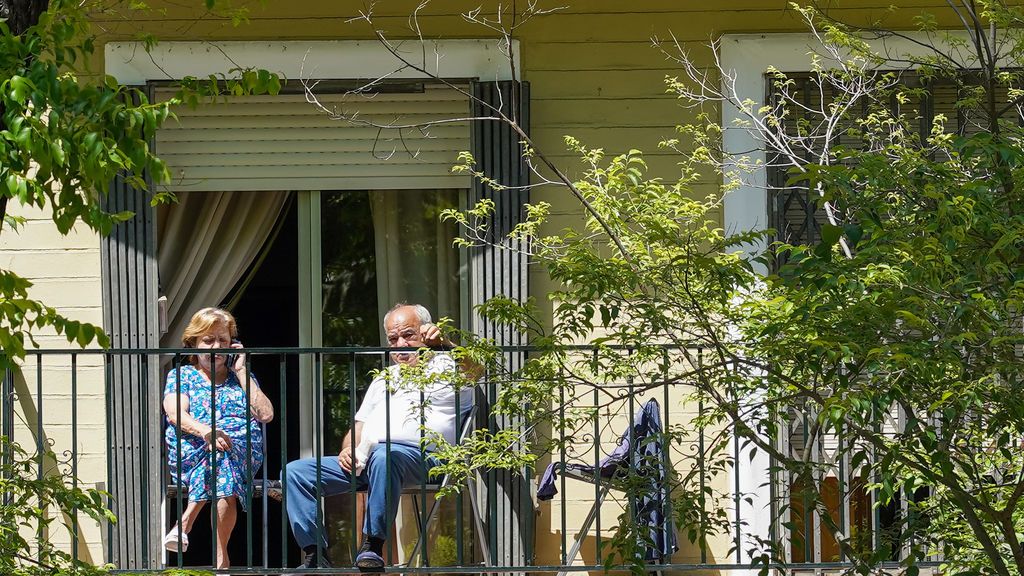Un estudio estadounidense asegura que el sol puede ayudar a ralentizar el avance del coronavirus Un estudio estadounidense asegura que el sol puede ayudar a ralentizar el avance del coronavirus