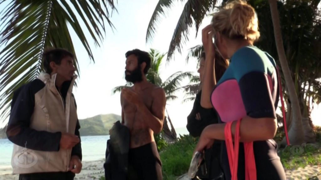 Hugo propone turnos para pescar, pero no lo comprenden