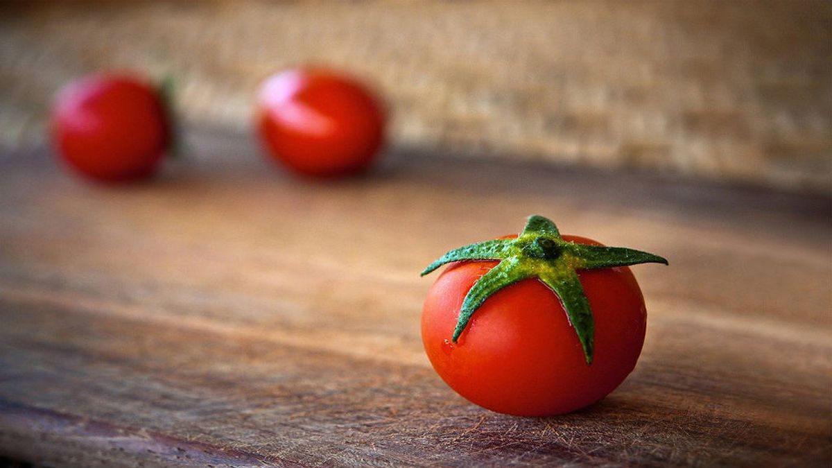 Del tomate a la soja: alimentos que te ayudan a cuidar tu próstata
