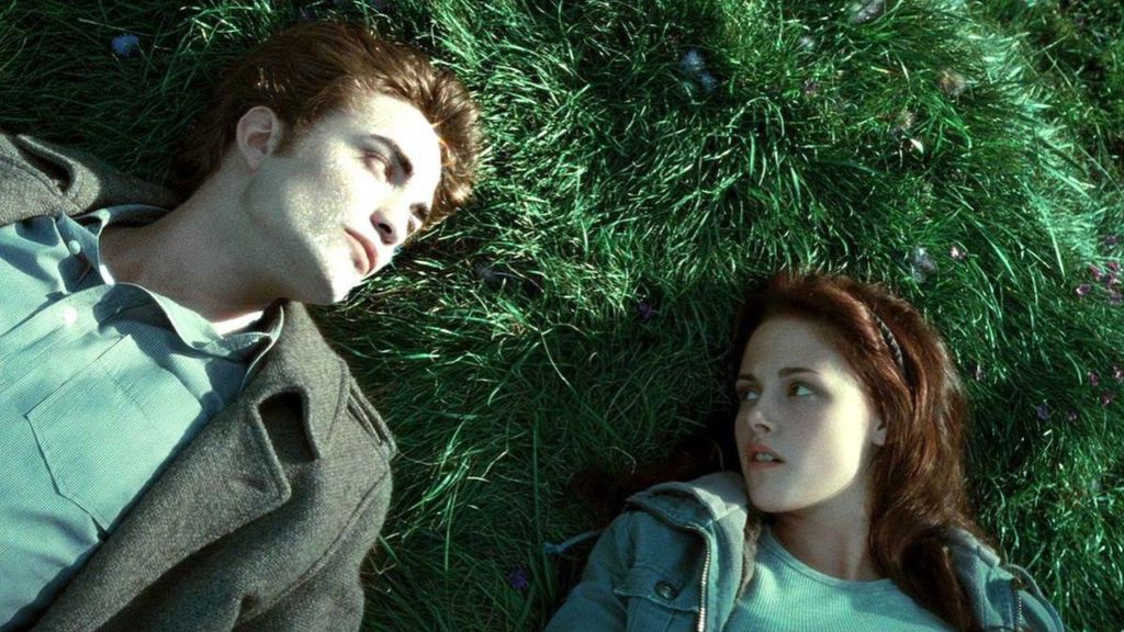 Se anuncia la publicación de un nuevo libro de la saga 'Crepúsculo' para el verano