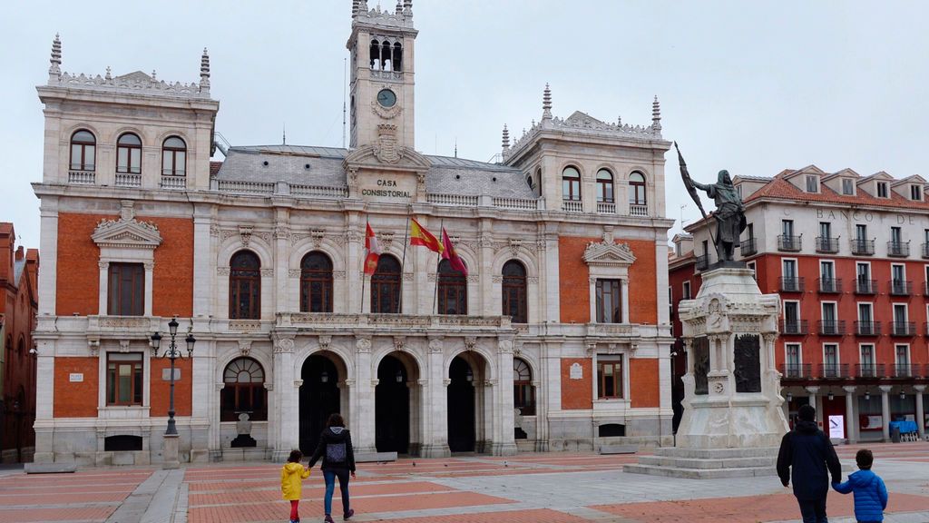 Castilla y León pide la fase 1 para algunas zonas rurales, sin incluir capitales de provincia Castilla y León pide la fase 1 para algunas zonas rurales, sin incluir capitales de provincia