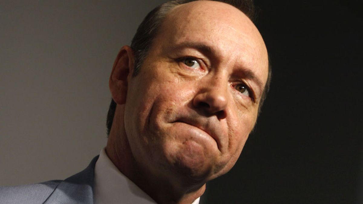 Kevin Spacey compara su drama por las acusaciones sexuales con el coronavirus: "Sé qué se siente sin poder trabajar" Kevin Spacey compara su drama por las acusaciones sexuales con el coronavirus: "Sé qué se siente sin poder trabajar"