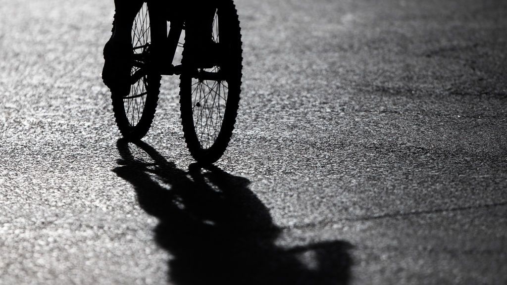 Dos ciclistas mueren en Cerdanyola (Barcelona) por causas naturales cuando hacían deporte Dos ciclistas mueren en Cerdanyola (Barcelona) por causas naturales cuando hacían deporte