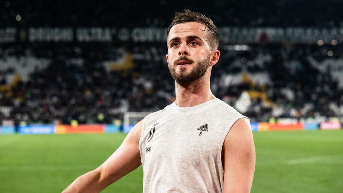 Pjanic, tras terminar un partido con la Juventus.