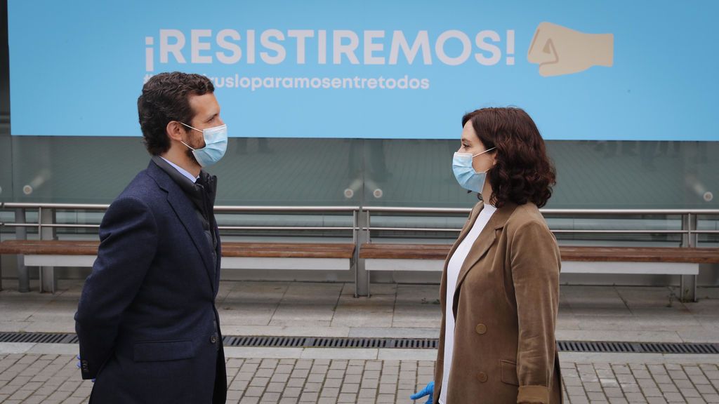 El laboratorio de las políticas de Casado en Madrid naufraga tras los últimos traspies de Ayuso El laboratorio de las políticas de Casado en Madrid naufraga tras los últimos traspies de Ayuso