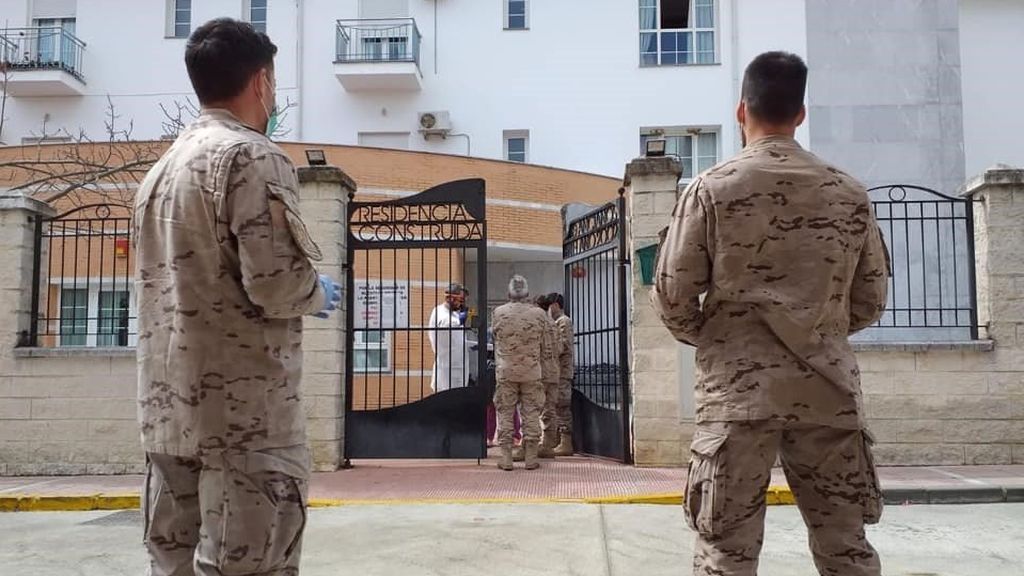 Los mayores de Alcalá del Valle podrán volver a su residencia tras más de un mes en La Línea Los mayores de Alcalá del Valle podrán volver a su residencia tras más de un mes en La Línea