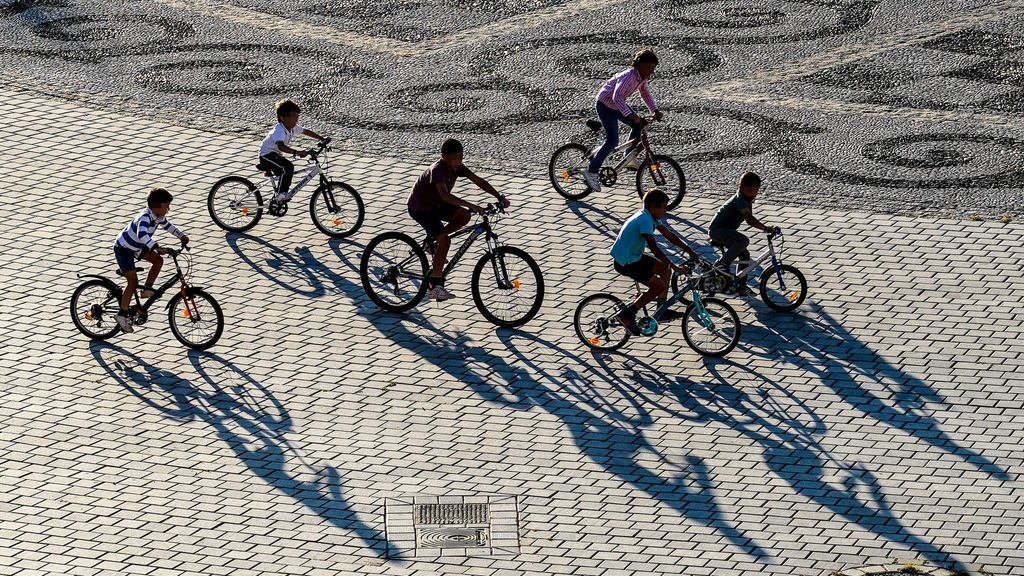 Las Comunidades Autónomas podrán modificar el horario de salida de los niños por el calor Las Comunidades Autónomas podrán modificar el horario de salida de los niños por el calor