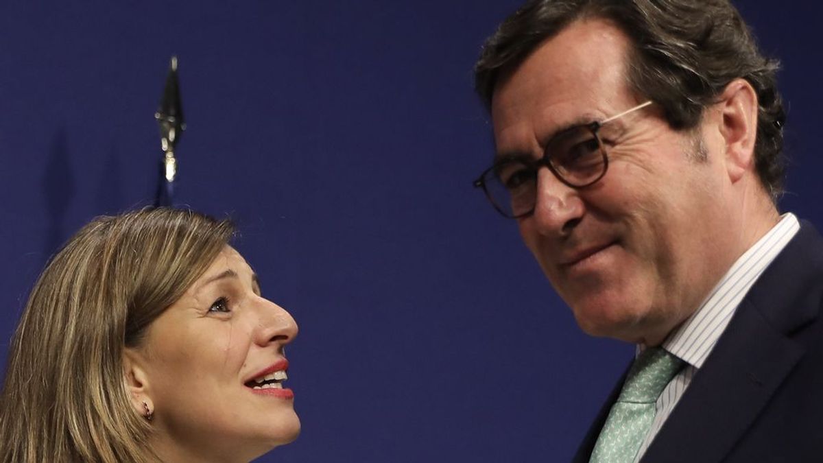 El Gobierno llega a un principio de acuerdo con patronal y sindicatos para alargar los ERTE hasta el 30 de junio El Gobierno llega a un principio de acuerdo con patronal y sindicatos para alargar los ERTE hasta el 30 de junio