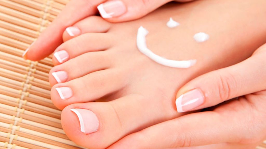 Así podrás prevenir la aparición de hongos en las uñas de los pies.