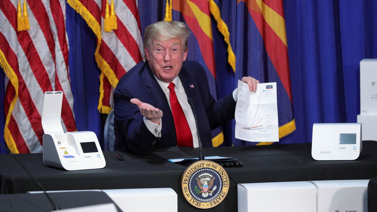 Trump vuelve a dar negativo en COVID-19 tras contagiarse uno de sus asistentes Trump vuelve a dar negativo en COVID-19 tras contagiarse uno de sus asistentes