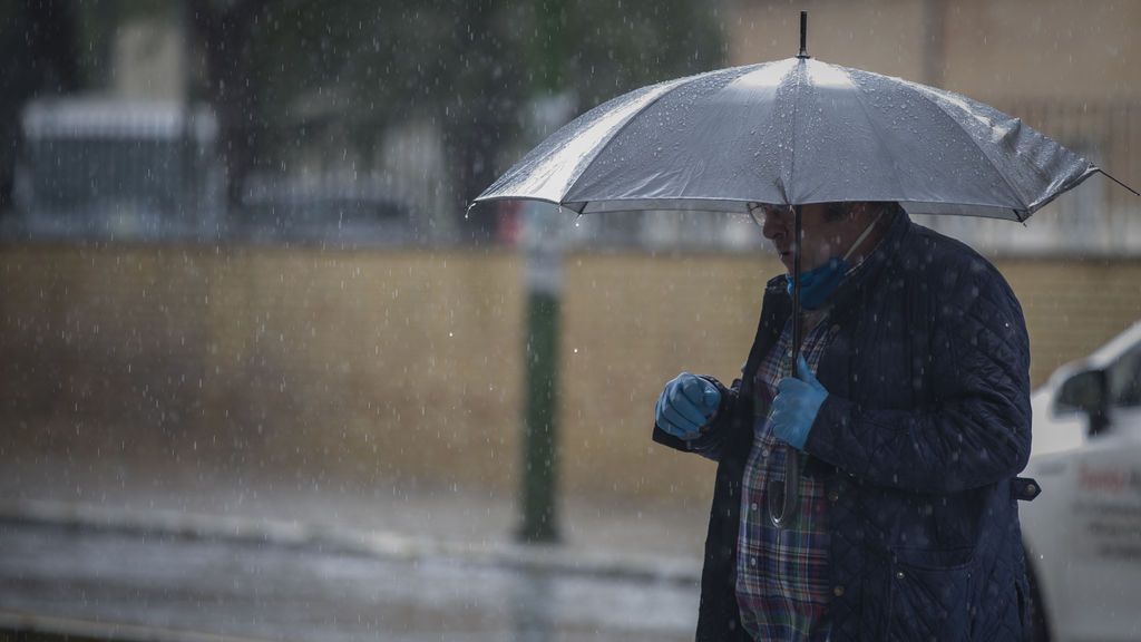 Lluvias, tormentas y granizo afectarán a toda la península este fin de semana Lluvias, tormentas y granizo afectarán a toda la península este fin de semana