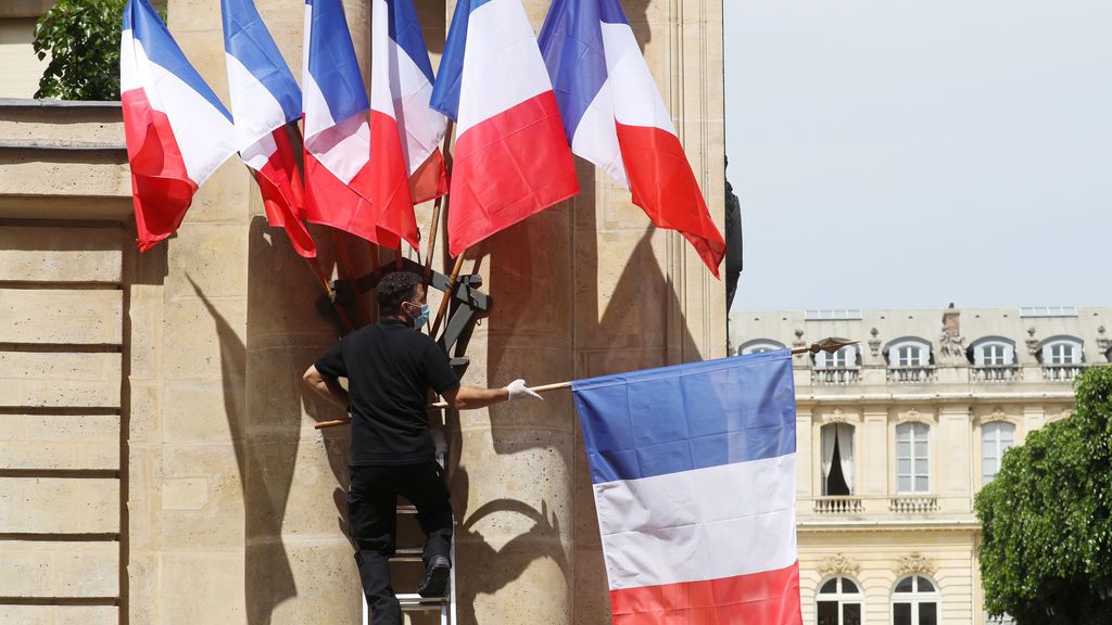 Francia, partida en dos: zona roja y verde ante la desescalada Francia, partida en dos: zona roja y verde ante la desescalada