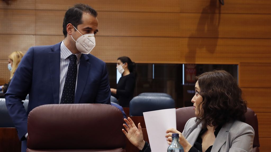 Aguado critica que Madrid no haya pasado a la fase 1 y anuncia un refuerzo en la Atención Primaria Aguado critica que Madrid no haya pasado a la fase 1 y anuncia un refuerzo en la Atención Primaria