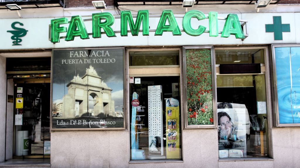 Las farmacias madrileñas distribuirán 7 millones de mascarillas FFP2 a partir de mañana Las farmacias madrileñas distribuirán 7 millones de mascarillas FFP2 a partir de mañana