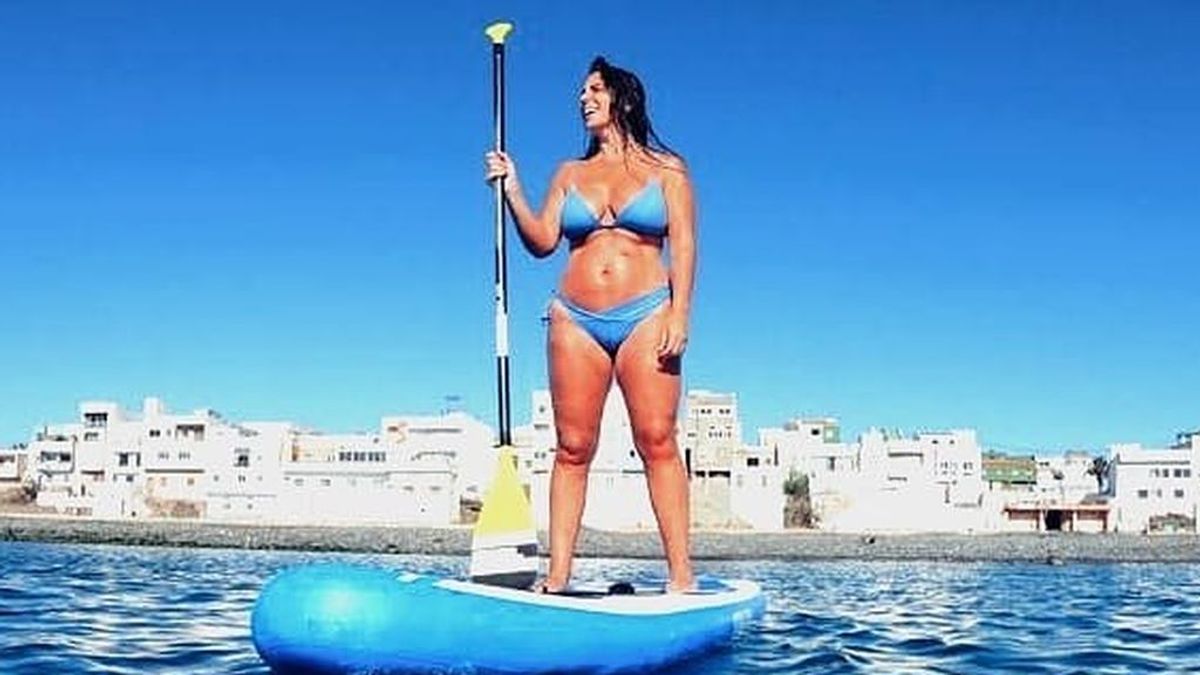 Anabel Pantoja abre debate en redes por practicar paddle surf durante el confinamiento: "Para aquellos que opinan"