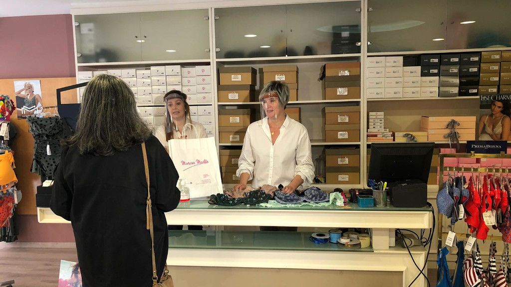 Satisfacción en el primer día de puertas abiertas en la tienda "Marisa Mallo" de Vigo