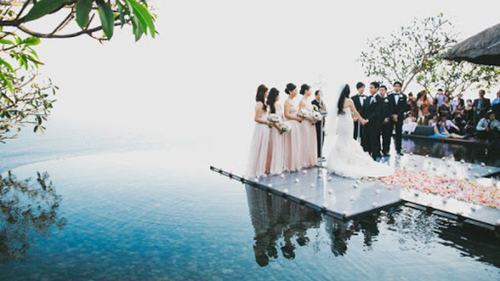 Podéis decantaros por una boda en el extranjero.