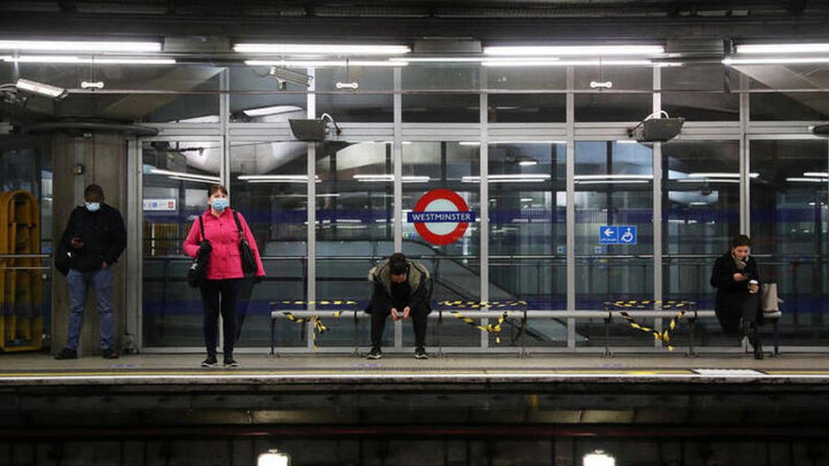 Una empleada de una estación de transportes de Londres muere por coronavirus tras ser escupida y contagiarse