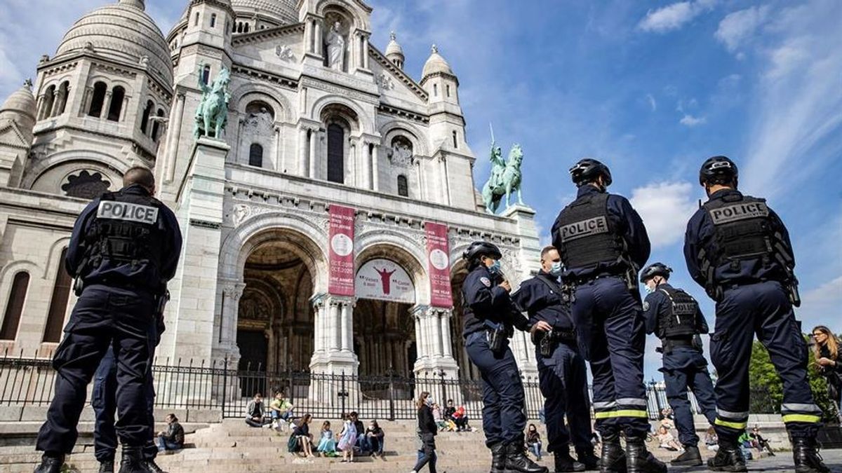 Francia supera los 27.000 muertos por coronavirus, pero los decesos diarios bajan Francia supera los 27.000 muertos por coronavirus, pero los decesos diarios bajan