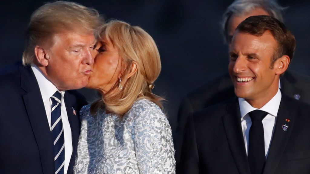 Beso Trump Brigitte Macron