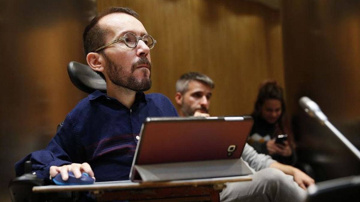 Echenique exige actuar contra las "ridículas" protestas de "cayetanos" en el barrio de Salamanca Echenique exige actuar contra las "ridículas" protestas de "cayetanos" en el barrio de Salamanca