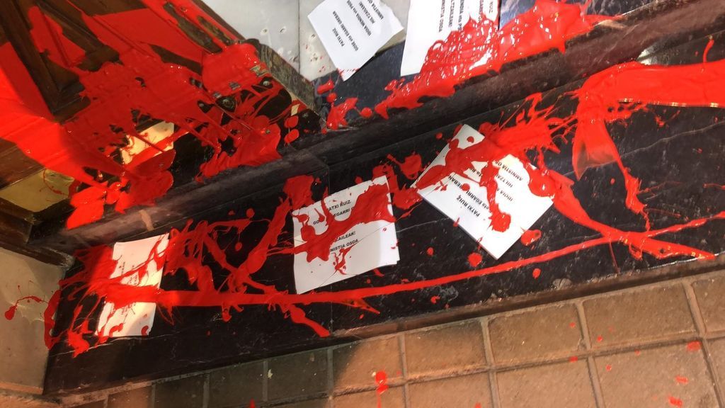 Mensajes aparecidos en la casa de Idoia Mendia