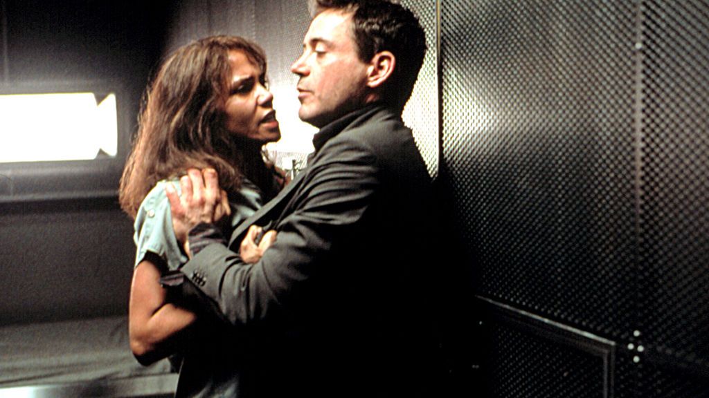 Halle Berry, Robert Downey Jr., 2003