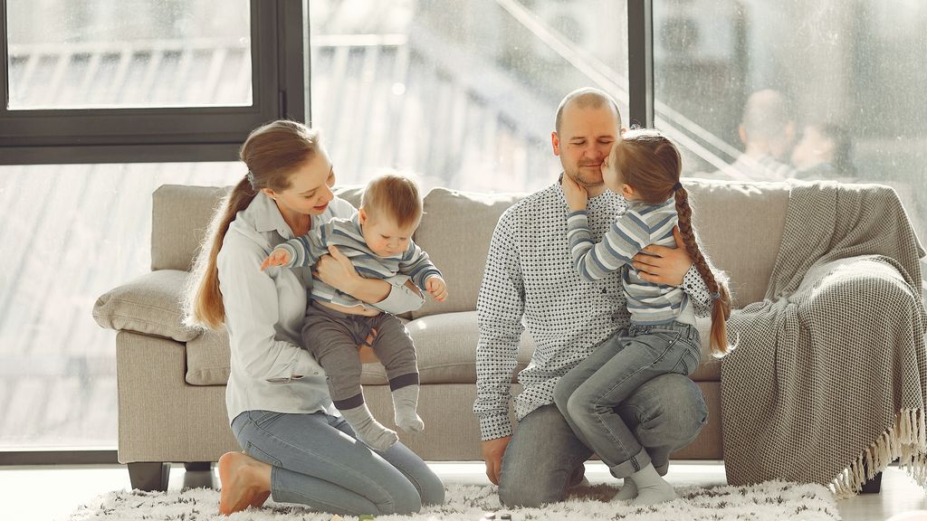 familia-acogida-pexels