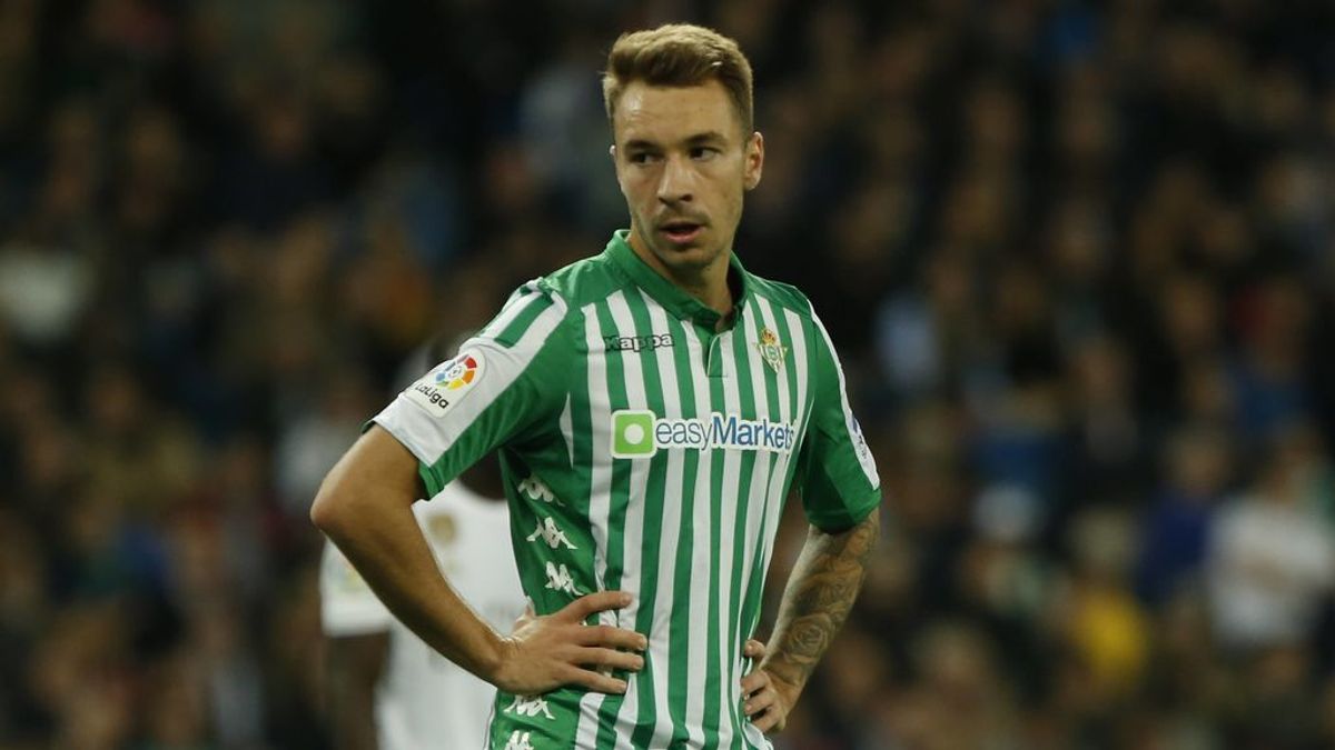 Loren calienta la vuelta de la Liga: "El Betis está por encima del Sevilla en lo deportivo"