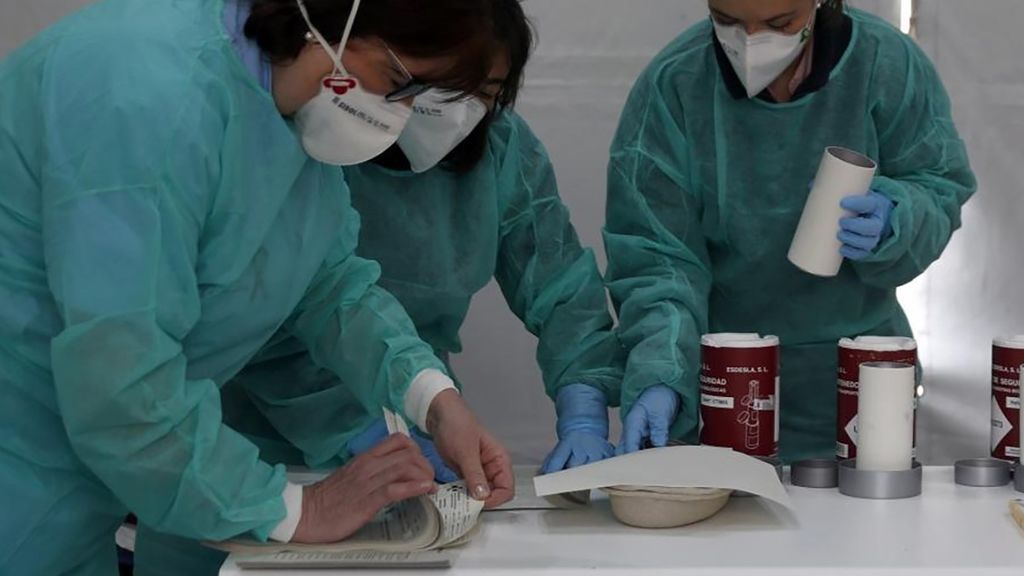 Los sindicatos sanitarios de Madrid: "Los refuerzos para pasar a Fase 1 no han llegado" Los sindicatos sanitarios de Madrid: "Los refuerzos para pasar a Fase 1 no han llegado"