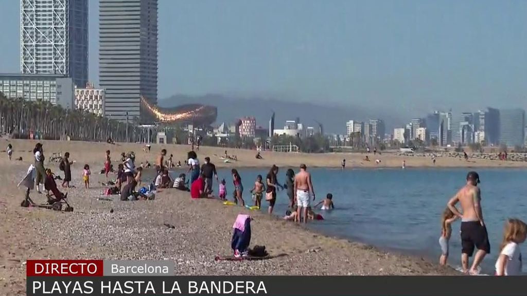 Las playas de Barcelona, llenas en plena fase 0